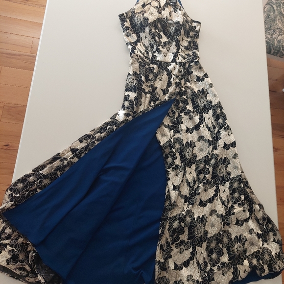 Betsy & Adam gown - Picture 1 of 2